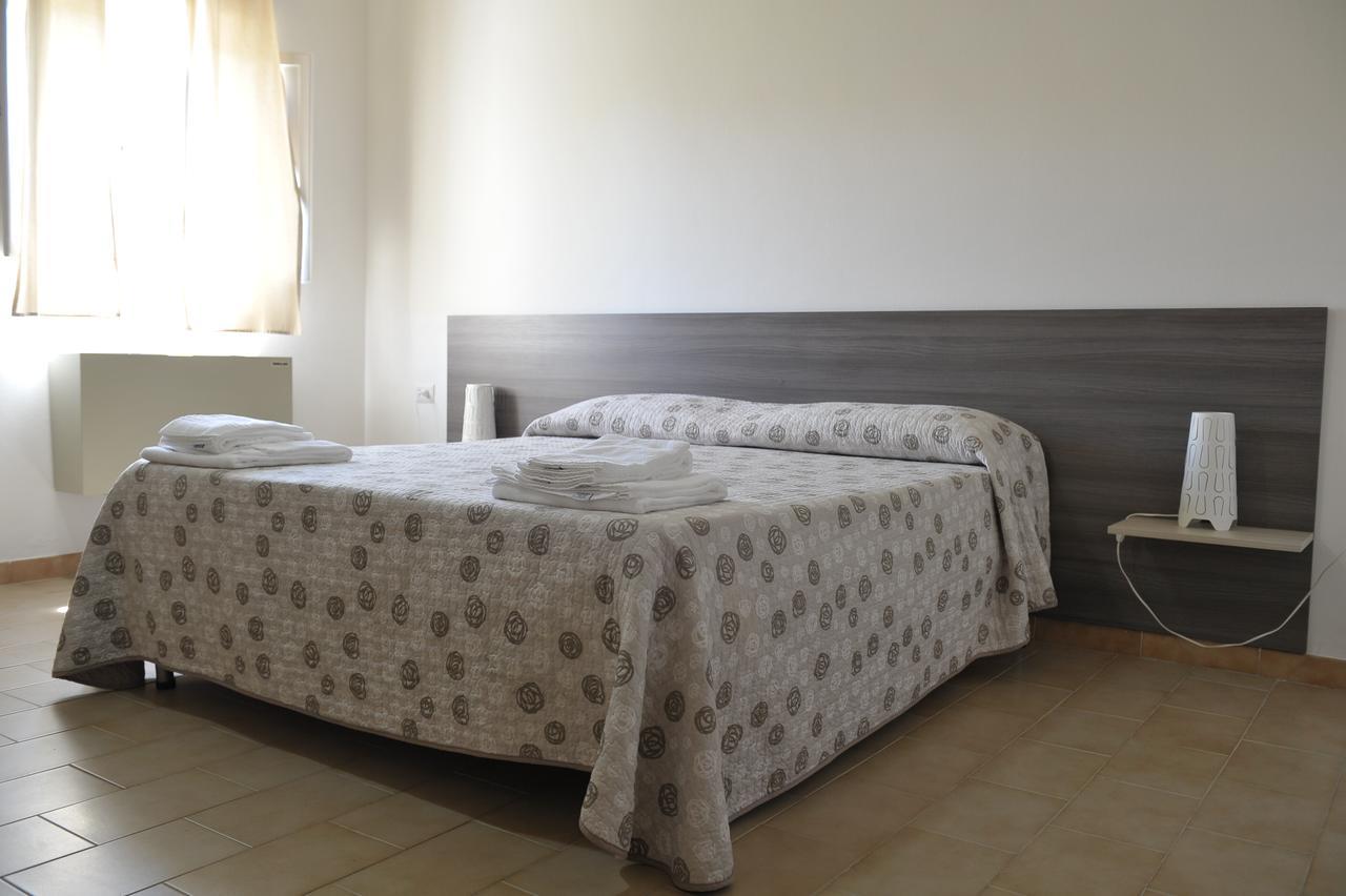 Albergo " Il Gattopardo" Di Esposito Carmela & C Sas Sant'Arcangelo  Eksteriør bilde