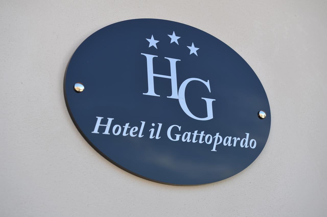 Albergo " Il Gattopardo" Di Esposito Carmela & C Sas Sant'Arcangelo  Eksteriør bilde